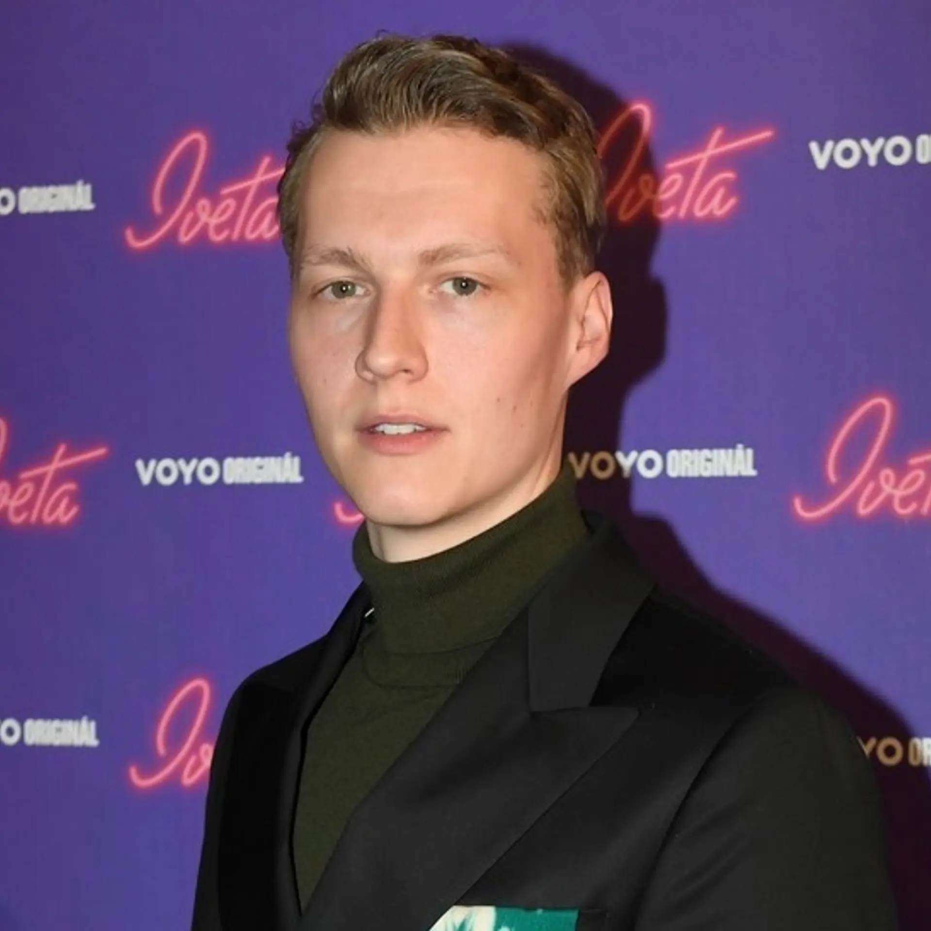 Vojtěch Vodochodský na premiére minisérie Iveta