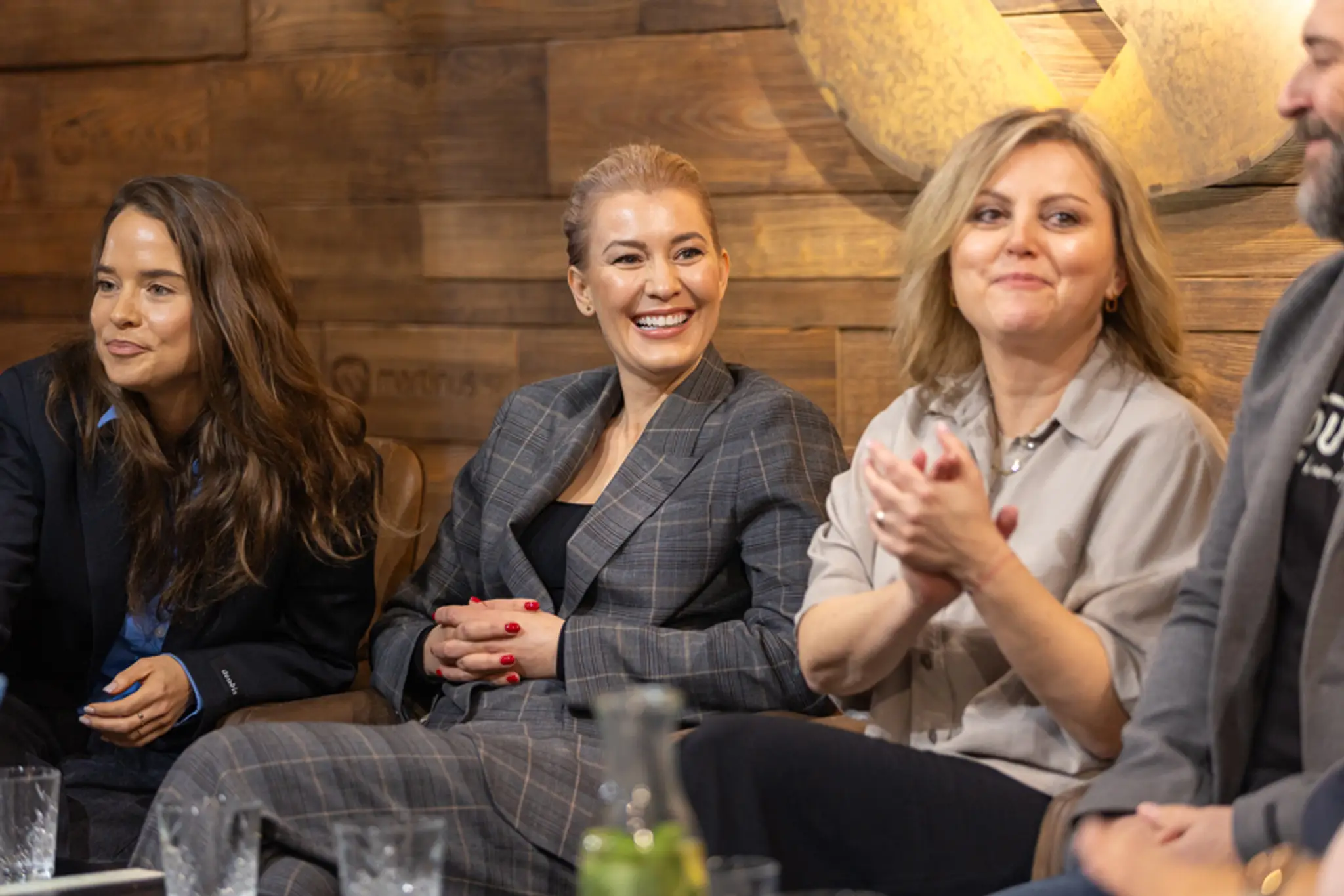 Beseda s hercami ku knihe Dunaj, k vašim službám