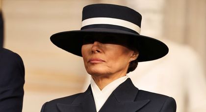 Tajomstvo klobúka Melanie Trump: Slová návrhára hovoria za všetko